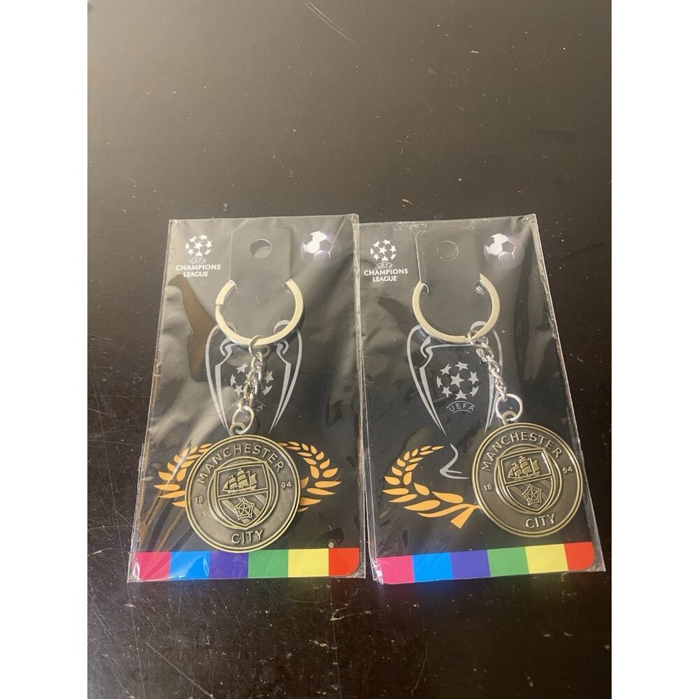 2 Manchester City Metal Keychain Soccer Football